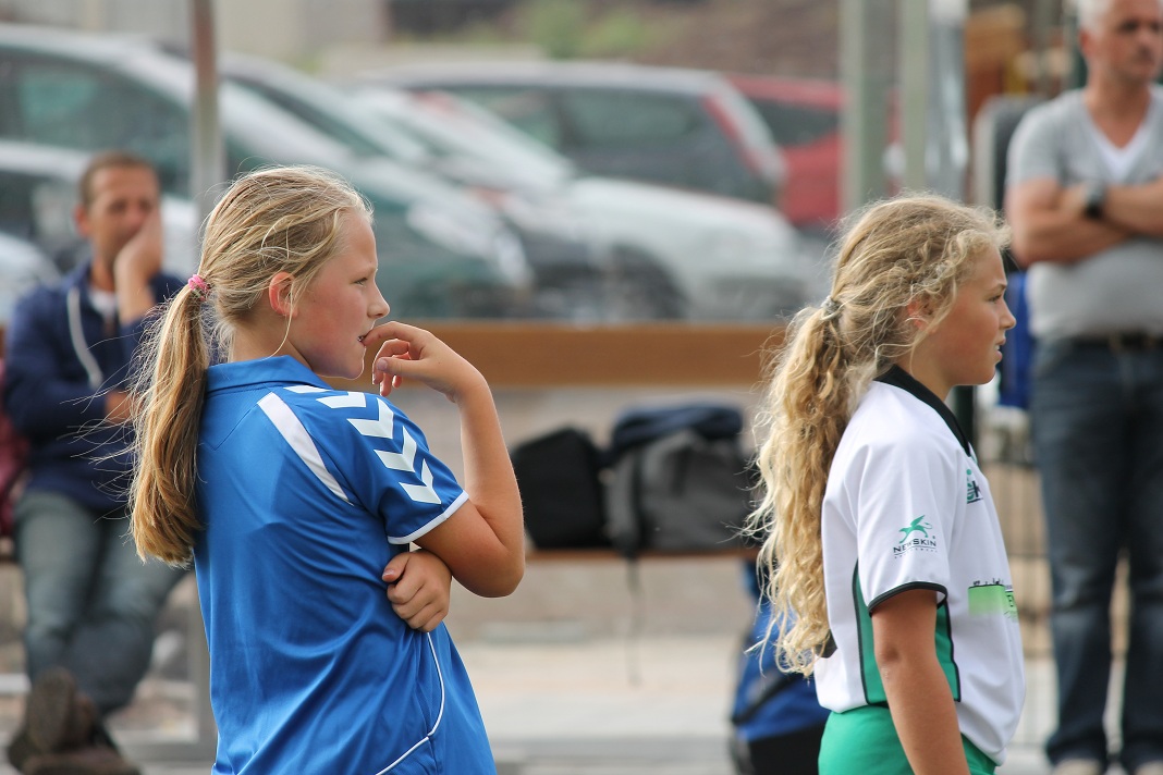 Oefenwedstrijd E2 Almkerk 161.JPG